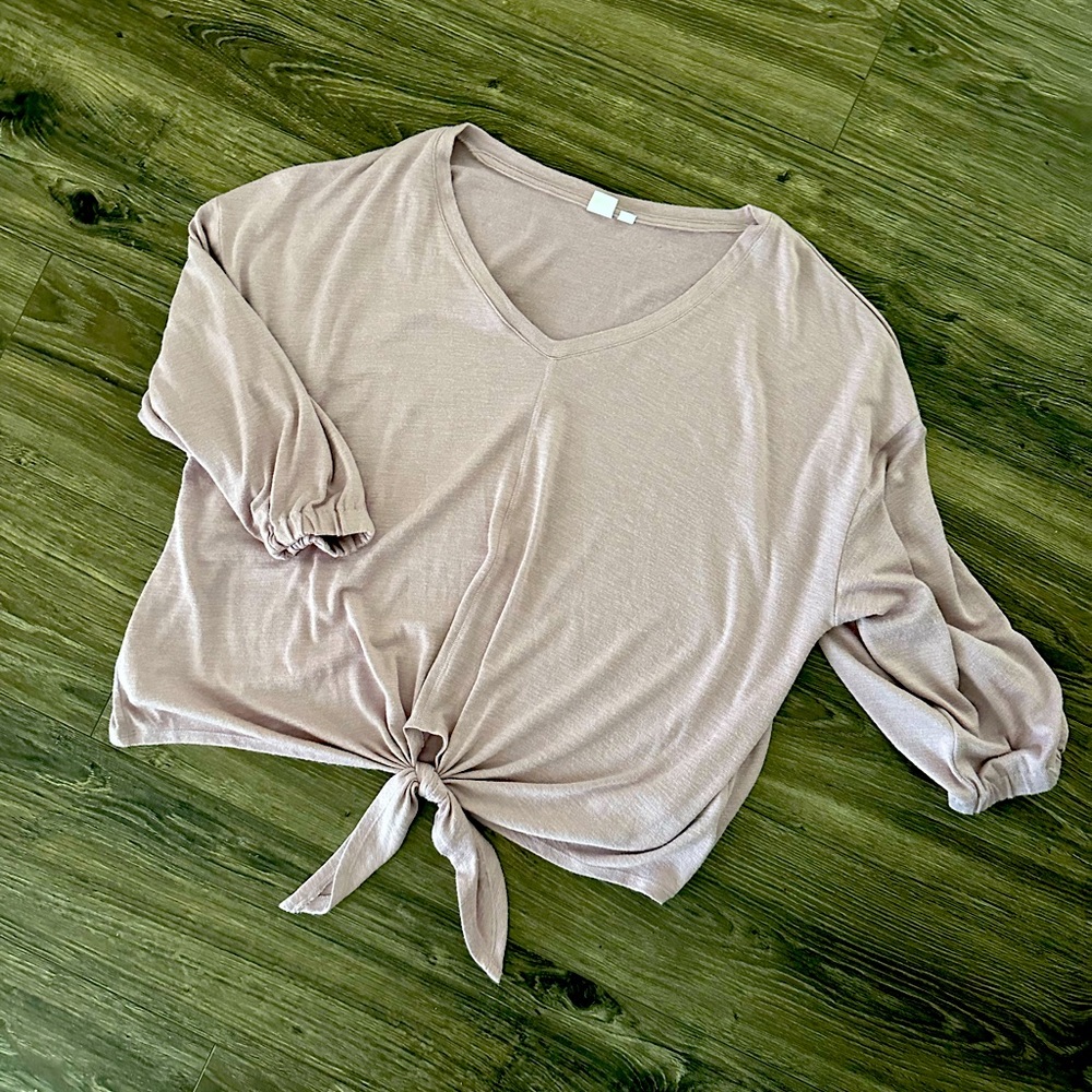 GAP Purple VNeck Tie Front Shirt